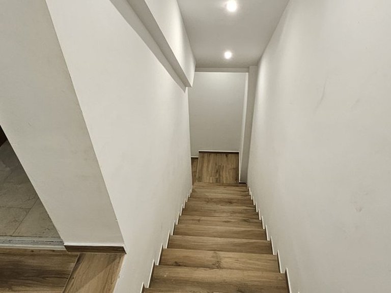 Commercial for Sale in Estepona, Malaga 8