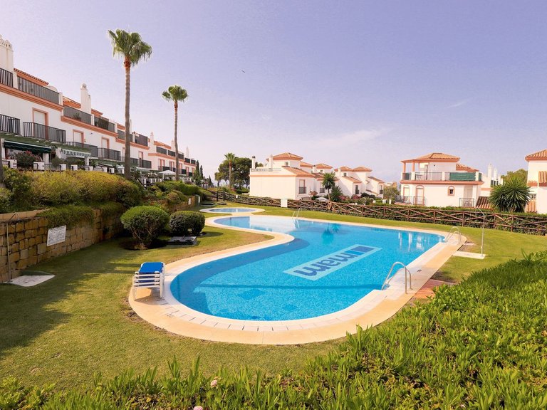 Town House for Sale in Cabopino, Malaga 2