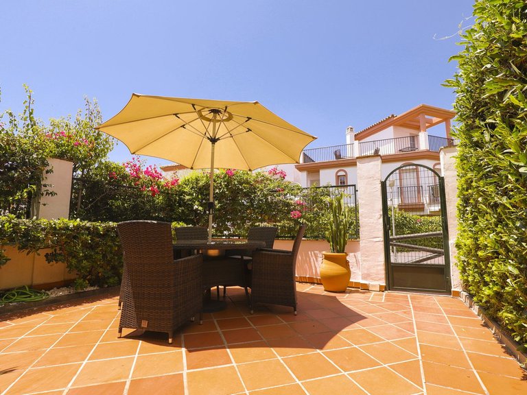 Town House for Sale in Cabopino, Malaga 3