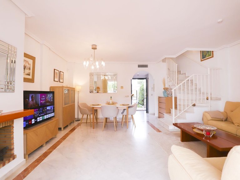 Town House for Sale in Cabopino, Malaga 8