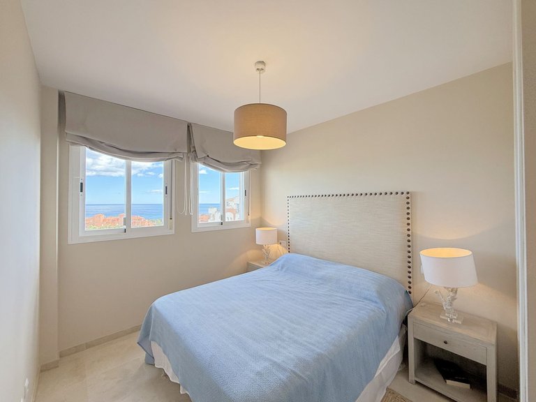 Apartment for Sale in La Duquesa, Malaga 19