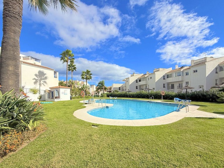Apartment for Sale in La Duquesa, Malaga 2