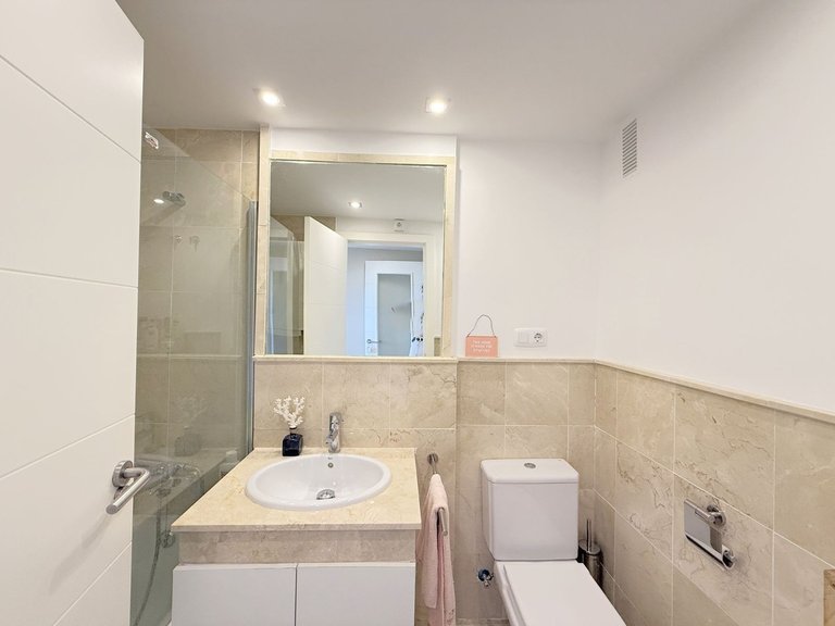 Apartment for Sale in La Duquesa, Malaga 23