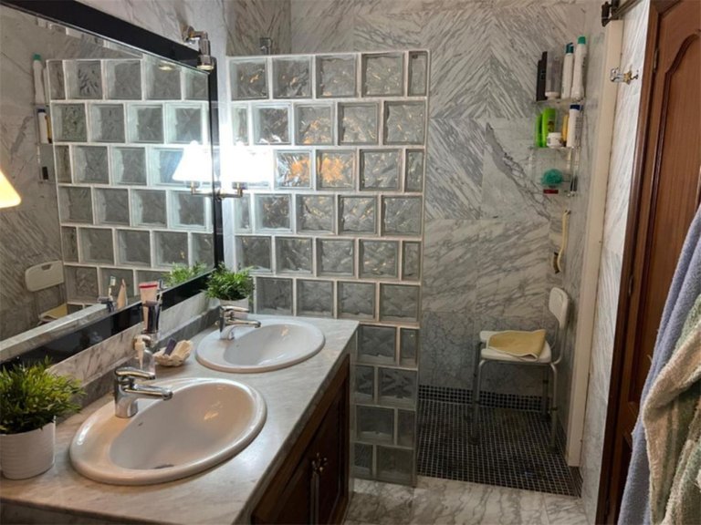 Villa zum Verkauf in Nueva Andalucía, Malaga 12