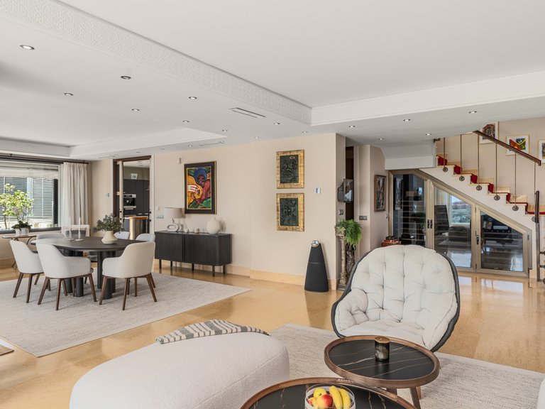 Apartment for Sale in Nueva Andalucía, Malaga 4