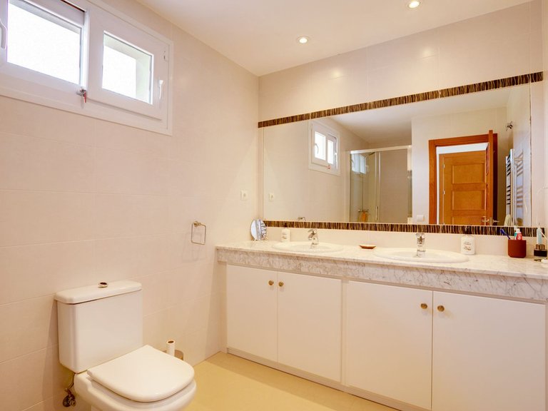 Apartment for Sale in Costa del Sol, Manilva, Malaga 12