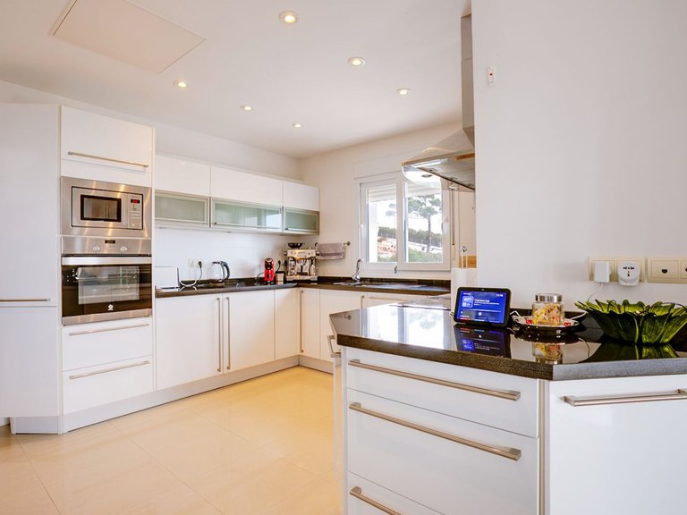 Apartment for Sale in Costa del Sol, Manilva, Malaga 6
