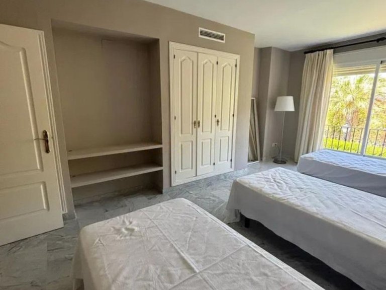 Apartment for Sale in Marbella, Malaga 8