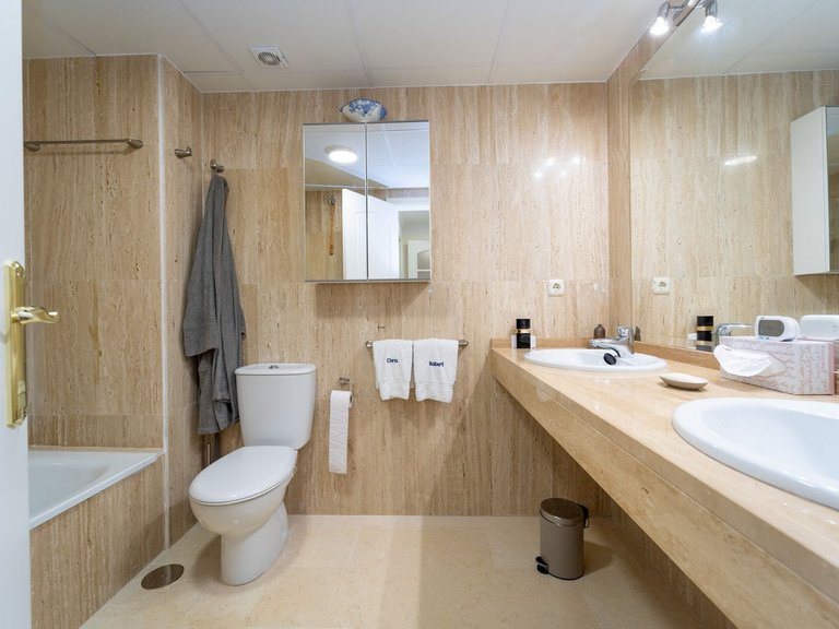 Apartment for Sale in Elviria, Malaga 29