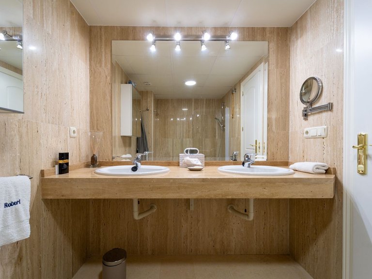 Apartment for Sale in Elviria, Malaga 31