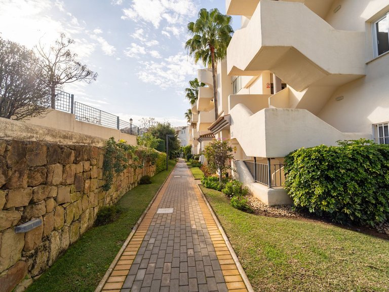 Apartment for Sale in Elviria, Malaga 32
