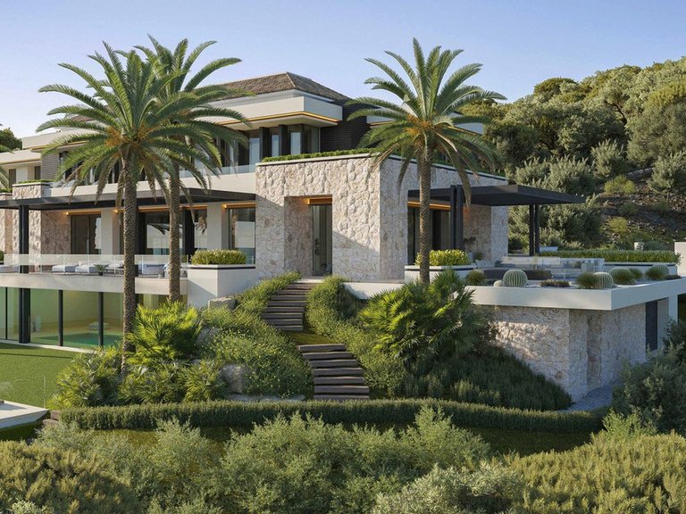 Villa for Sale in The Golden Mile, Malaga 35