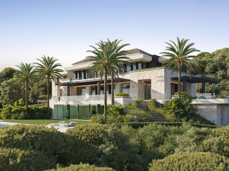 Villa for Sale in The Golden Mile, Malaga 37