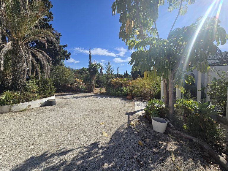 Villa for Sale in Costa del Sol, Marbella, Malaga 4