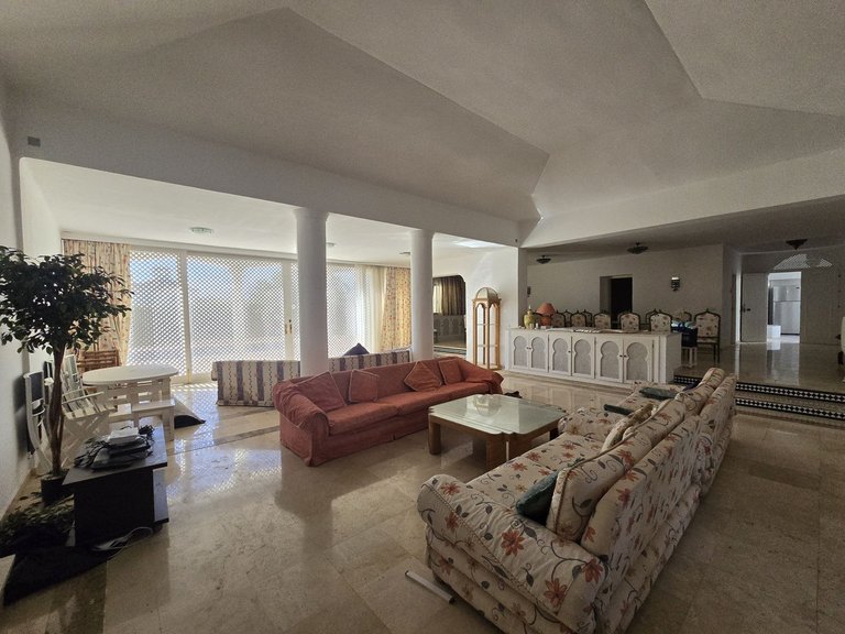 Villa for Sale in Costa del Sol, Marbella, Malaga 52