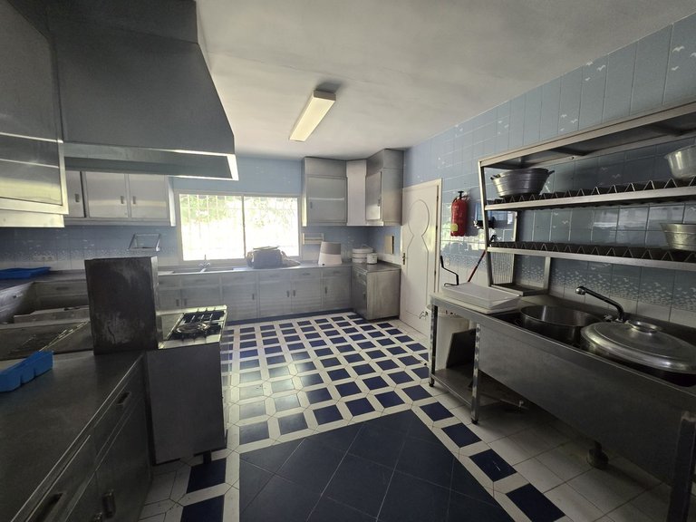 Villa for Sale in Costa del Sol, Marbella, Malaga 6