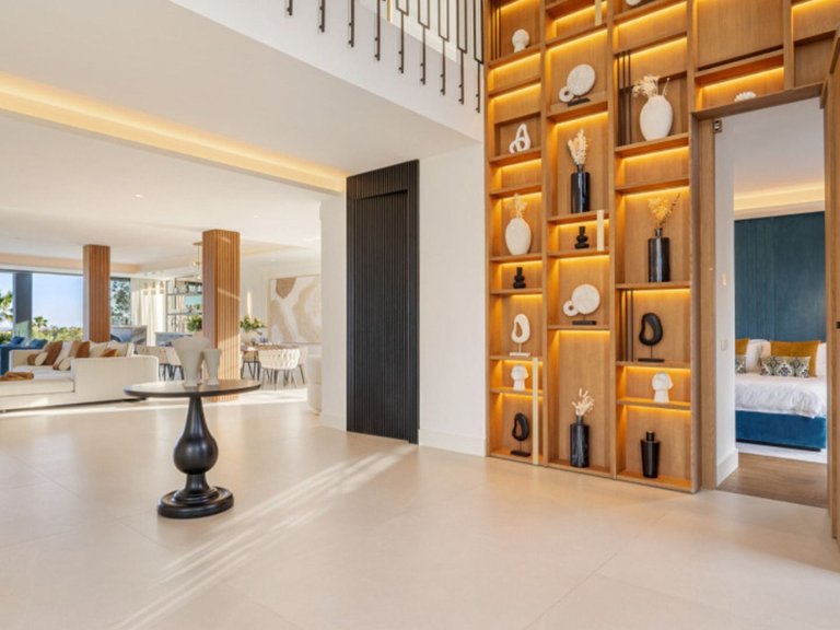 Villa for Sale in Marbella, Malaga 43