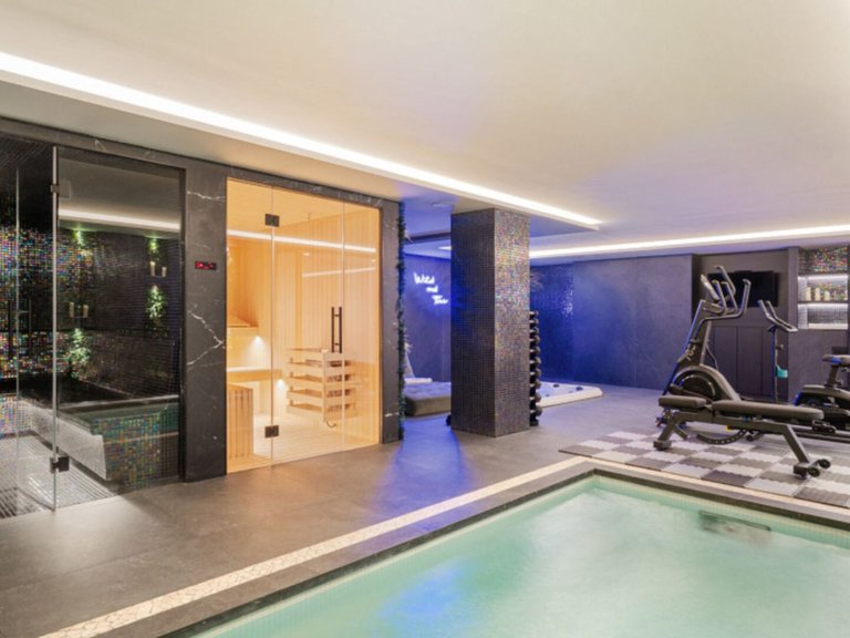 Villa for Sale in Marbella, Malaga 49