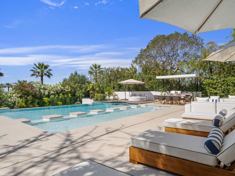 Villa for Sale in Marbella, Malaga 50