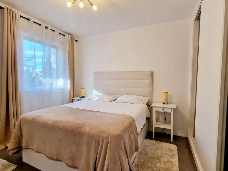 Apartment for Sale in Nueva Andalucía, Malaga 10