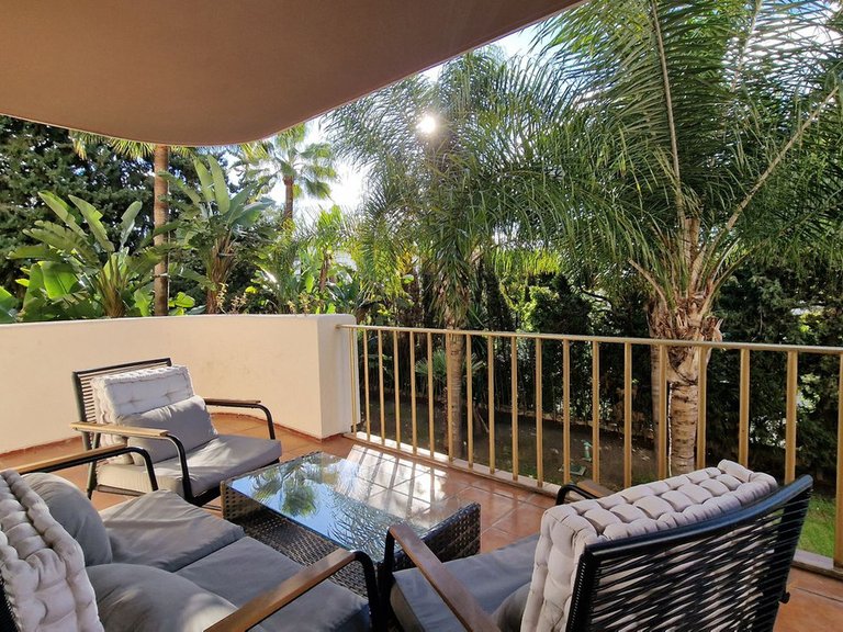 Apartment for Sale in Nueva Andalucía, Malaga 6
