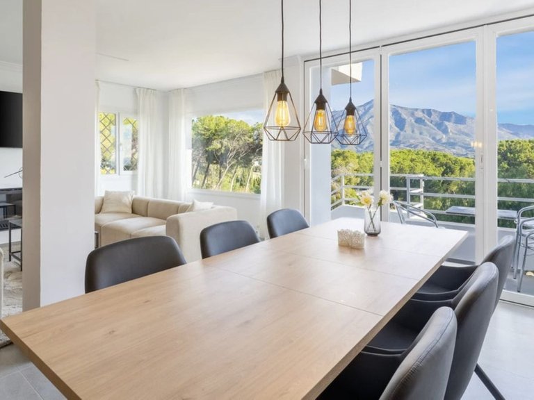 Apartment for Sale in Nueva Andalucía, Malaga 3