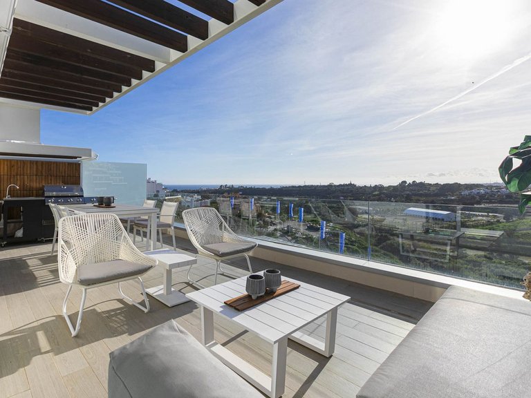Apartment for Sale in Costa del Sol, Cancelada, Malaga 12