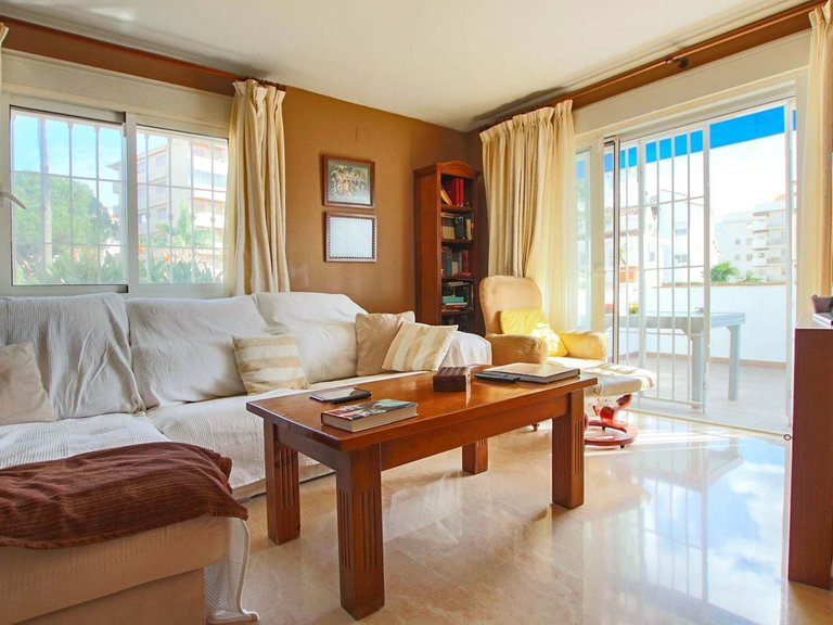 Apartment for Sale in Nueva Andalucía, Malaga 25