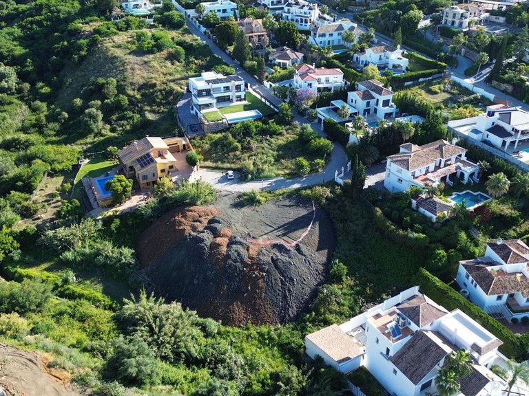 Plot for Sale in Benahavís, Malaga 5