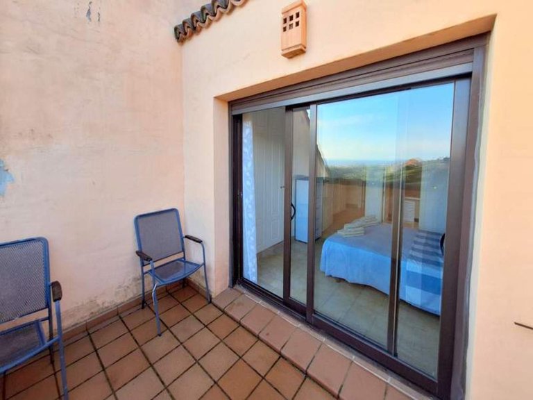 Penthouse for Sale in La Duquesa, Malaga 19