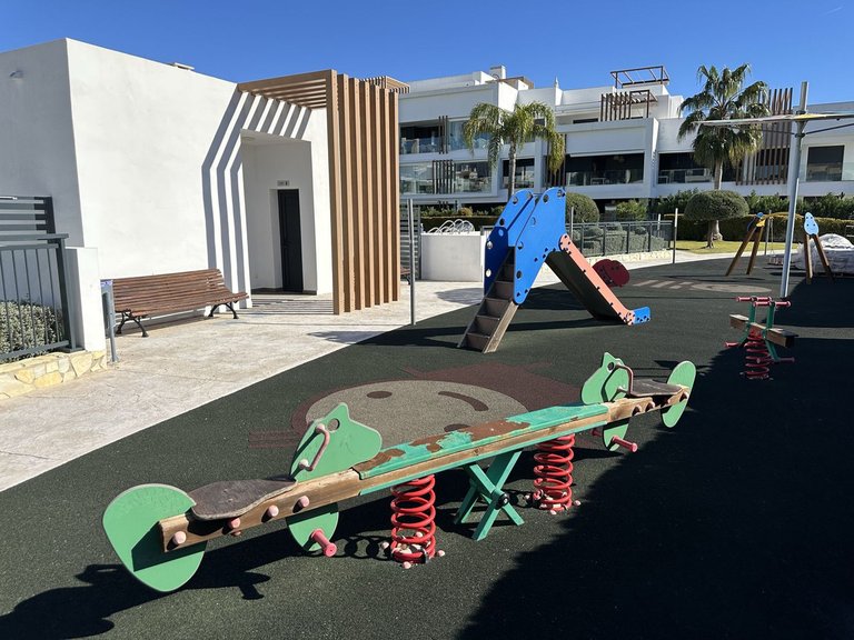 Apartment for Sale in Cancelada, Malaga 26