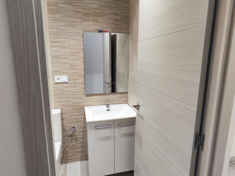 Apartment for Sale in Málaga, Malaga 12