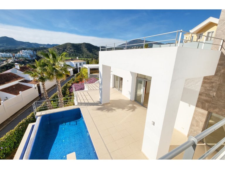 Villa for Sale in Benahavís, Malaga 21