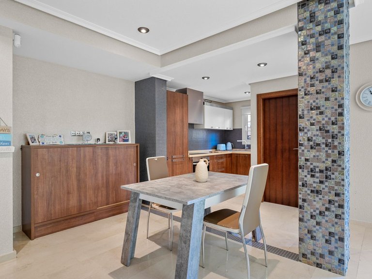 Apartment for Sale in Costa Blanca Cabo Roig, Alicante 14