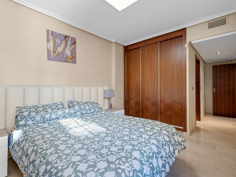 Apartment for Sale in Costa Blanca Cabo Roig, Alicante 16