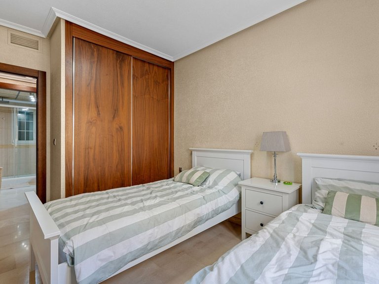 Apartment for Sale in Costa Blanca Cabo Roig, Alicante 19