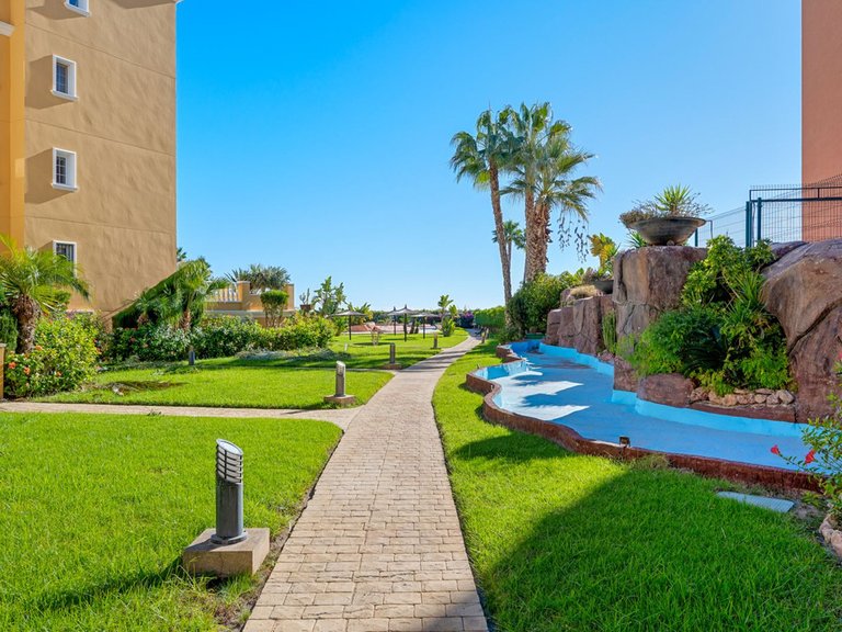 Apartment for Sale in Costa Blanca Cabo Roig, Alicante 3