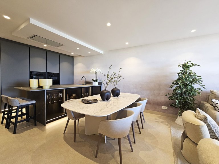 Apartment for Sale in New Golden Mile, Malaga 8