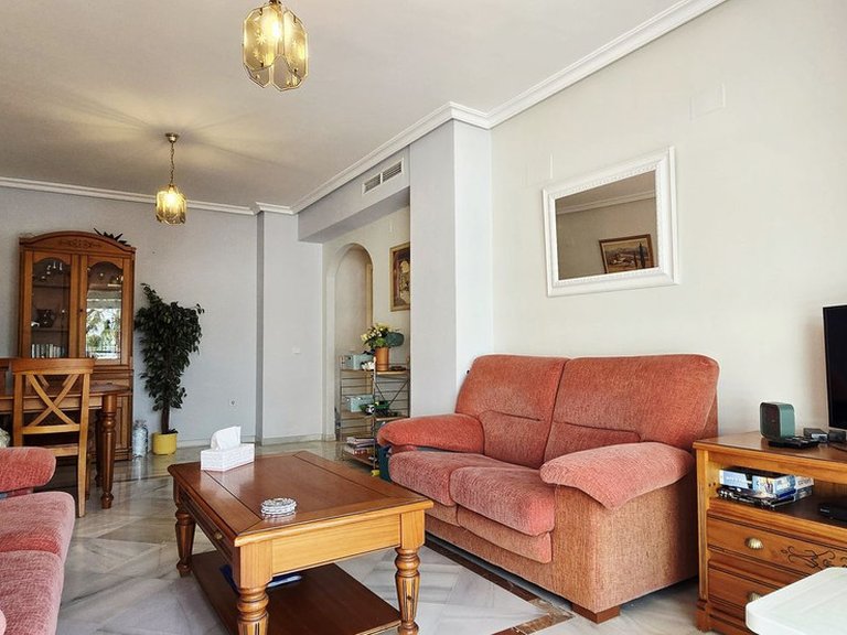 Apartment for Sale in Nueva Andalucía, Malaga 10