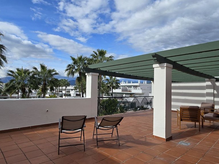 Apartment for Sale in Nueva Andalucía, Malaga 3