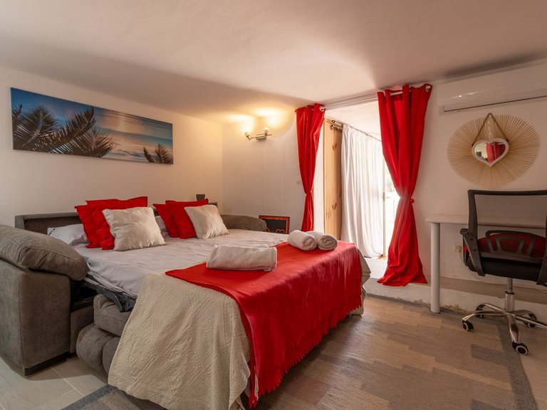 Apartment for Sale in Costa del Sol, Estepona, Malaga 29