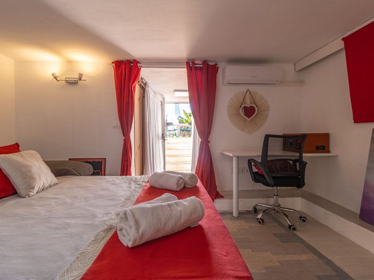 Apartment for Sale in Costa del Sol, Estepona, Malaga 30