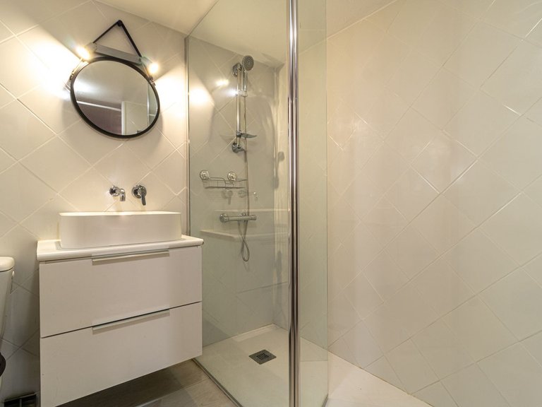 Apartment for Sale in Costa del Sol, Estepona, Malaga 33