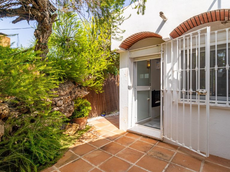 Apartment for Sale in Costa del Sol, Estepona, Malaga 36