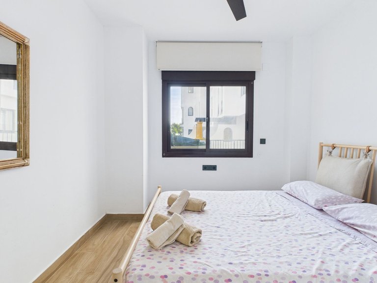 Apartment for  in La Duquesa, Malaga 14