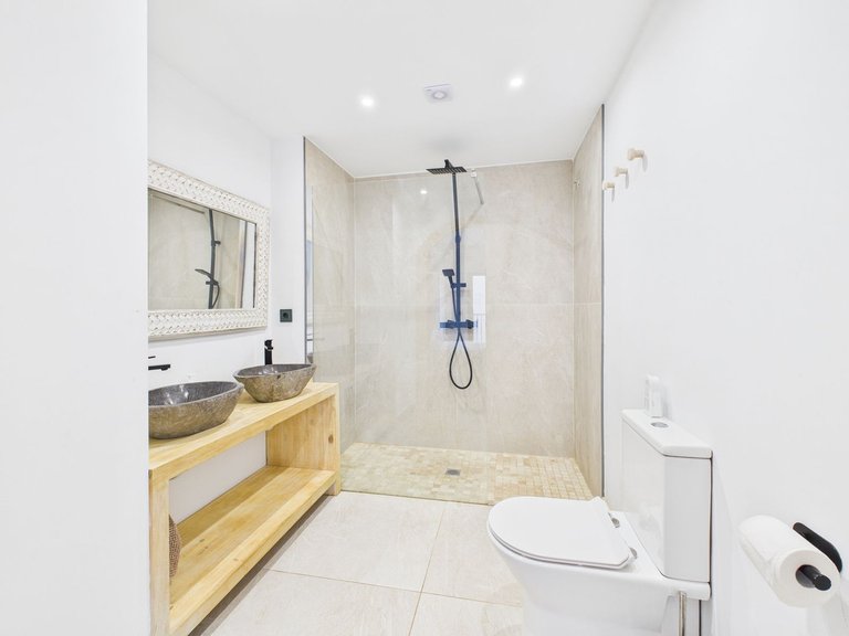 Apartment for  in La Duquesa, Malaga 23