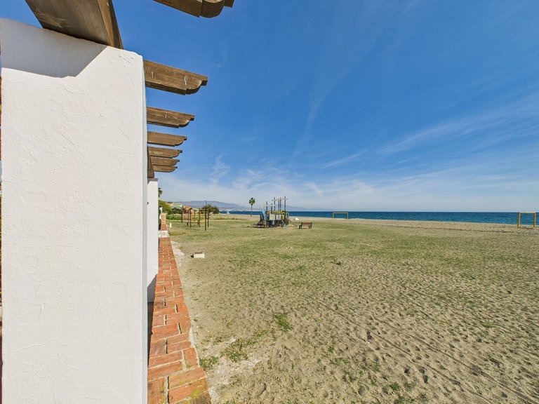 Apartment for  in La Duquesa, Malaga 29