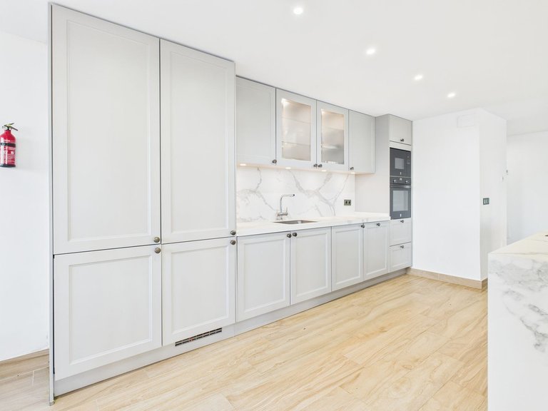 Apartment for  in La Duquesa, Malaga 4