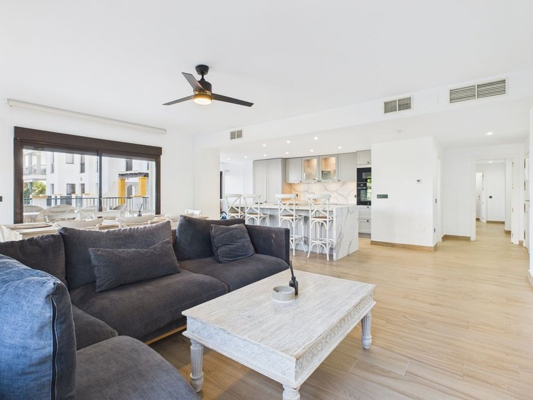 Apartment for  in La Duquesa, Malaga 7