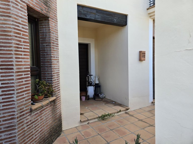 Town House for Sale in Costa del Sol, Benahavís, Malaga 9